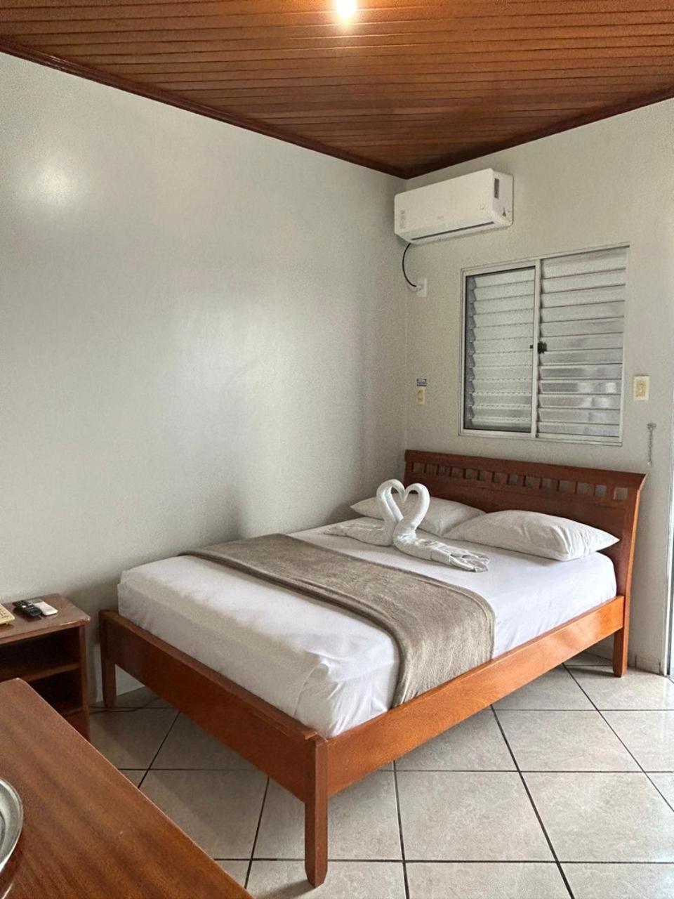 Swamy Hotel كروزيرو دو سول الغرفة الصورة