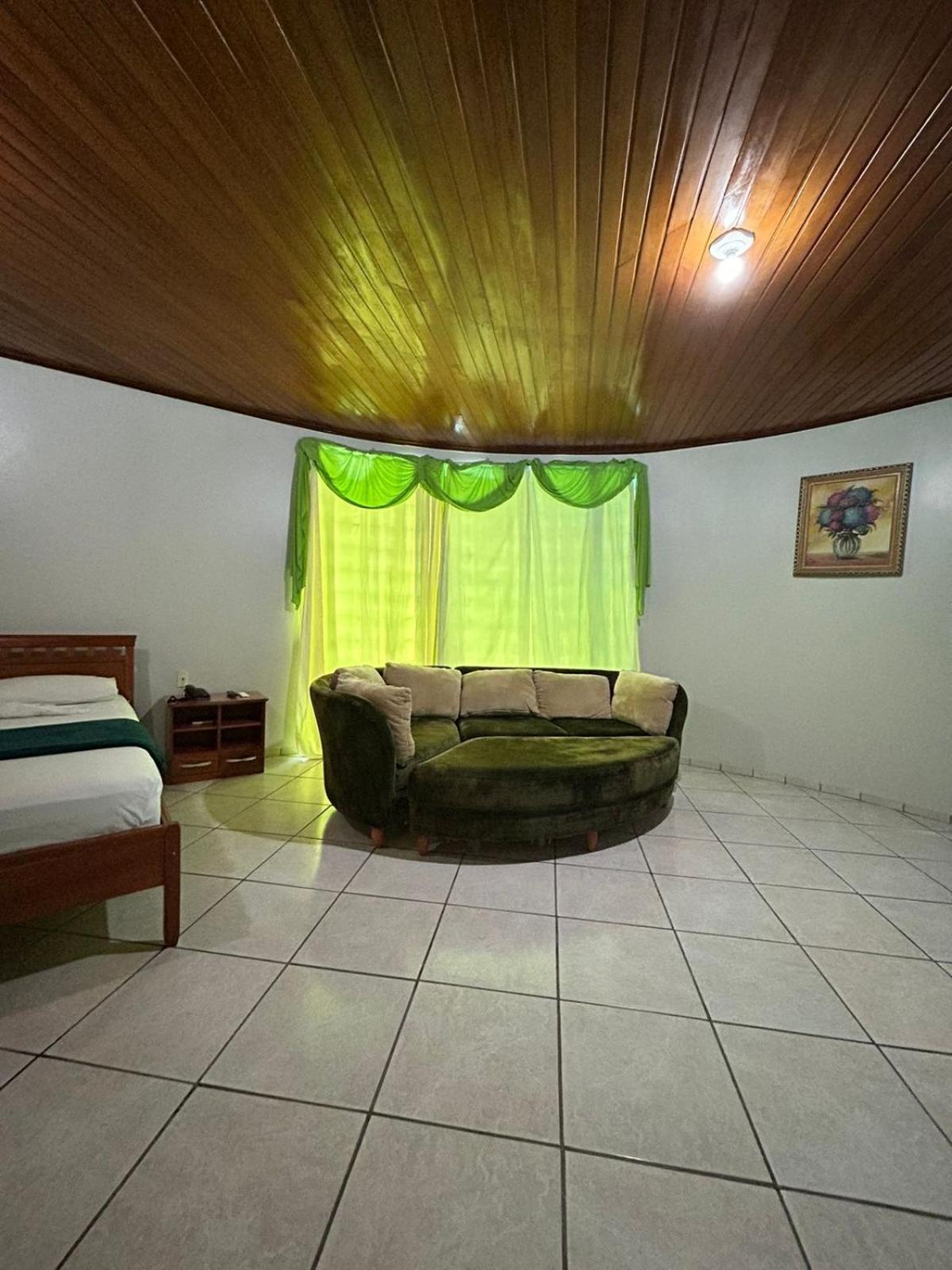 Swamy Hotel كروزيرو دو سول الغرفة الصورة